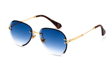 Load image into Gallery viewer, Women Sunglasses