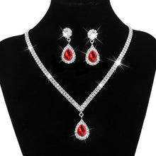 Load image into Gallery viewer, Bridal jewelry set
